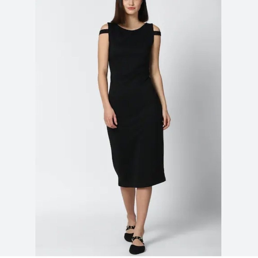 KENDALL + KYLIE Black  Cold Shoulder‎ Dress L